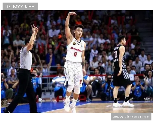 杭州篮球队的拼搏之路：从默默无闻到赛场辉煌的成长历程