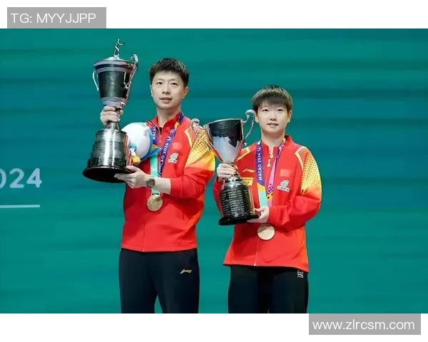 深圳足球队逆袭之路揭秘：从默默无闻到大满贯荣耀的传奇旅程