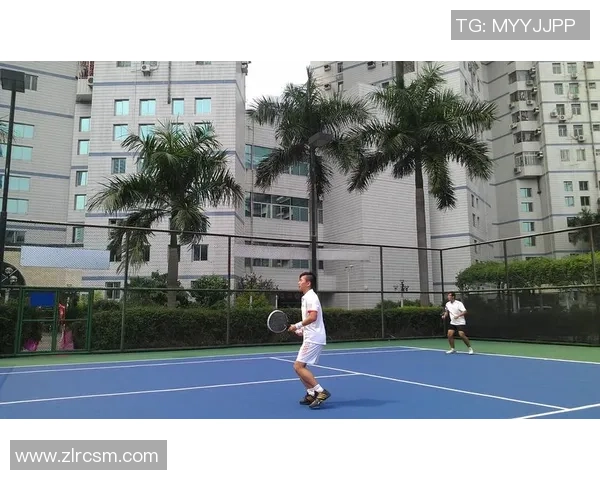 深圳网球队协作提升之道：聚焦团队配合与战术执行